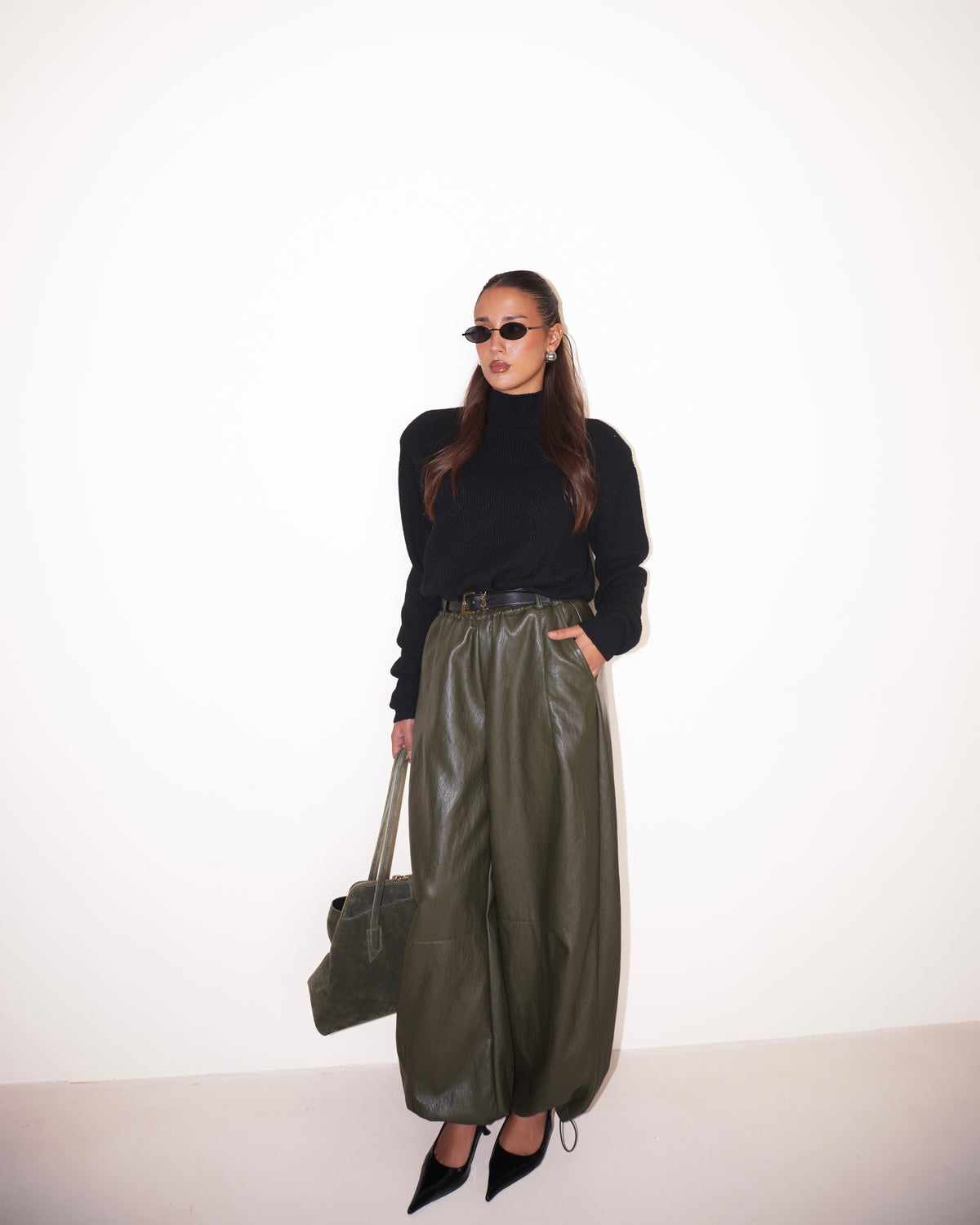 PANTALONE IN ECOPELLE CON COULISSE