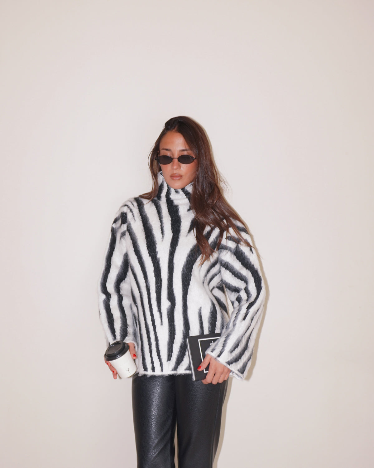 MAGLIONE COLLO ALTO ZEBRATO