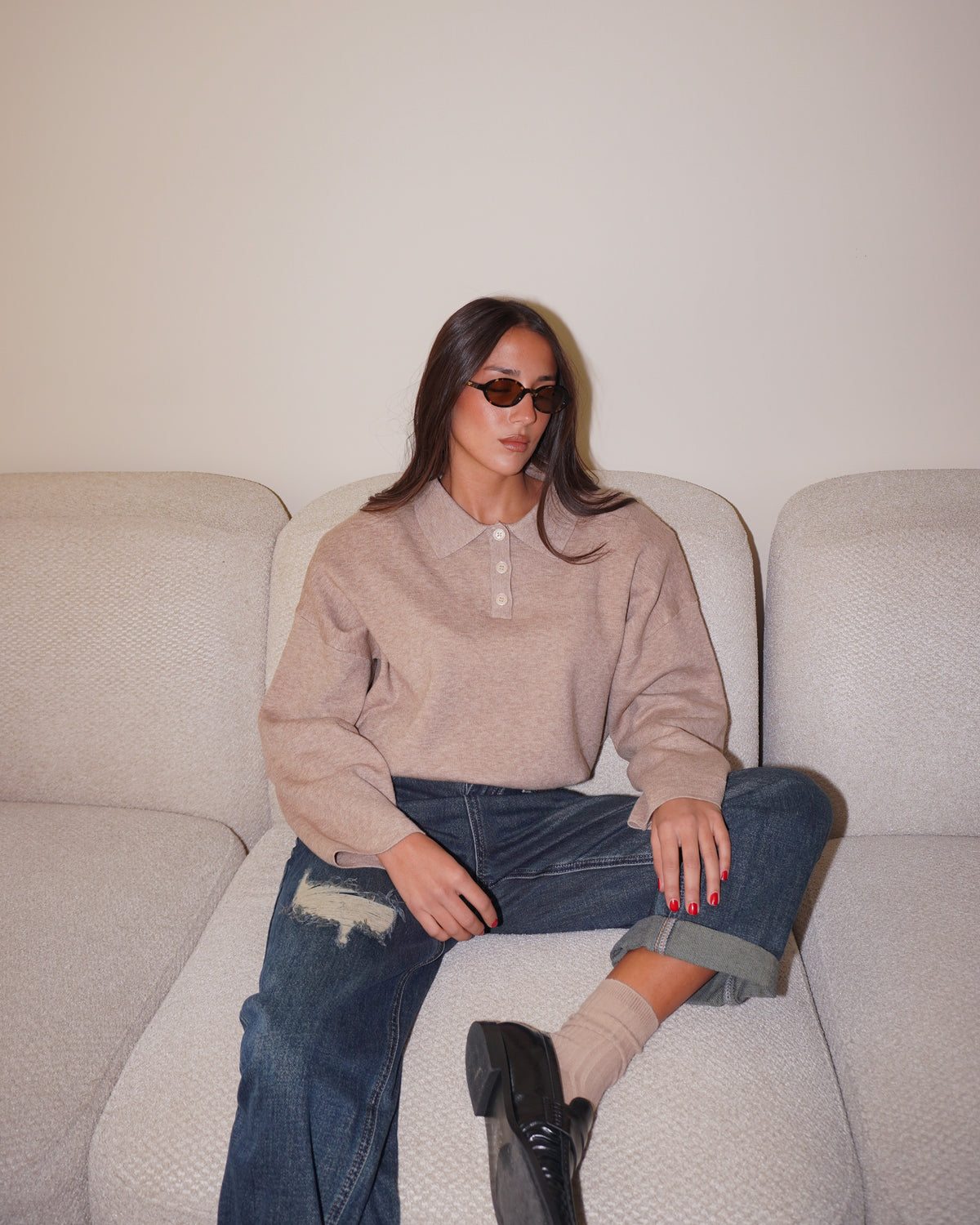 JEANS EFFETTO ROVINATO CON RISVOLTI