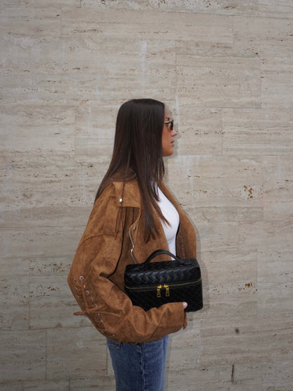 BIKER STRINGATO IN SIMIL CAMOSCIO