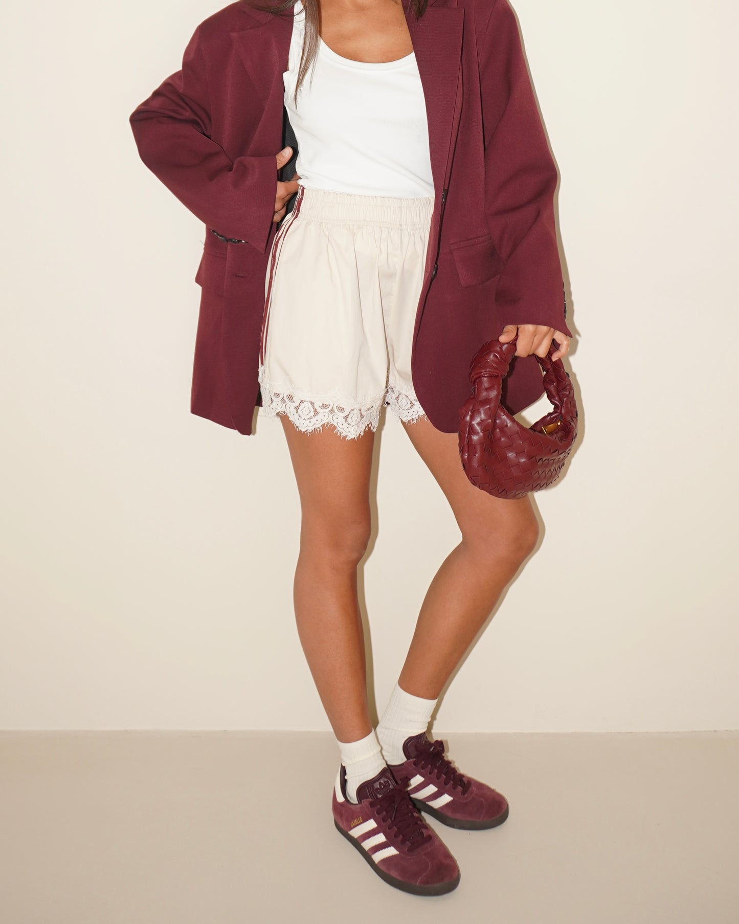 SHORTS CON BANDE LATERALI LUMINA