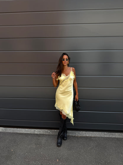 ABITO MIDI IN SIMIL RASO CON PIZZO