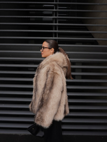 ECOPELLICCIA CON CAPPUCCIO