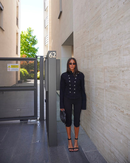 GIACCA STRINGATA IN DENIM CON BOTTONI