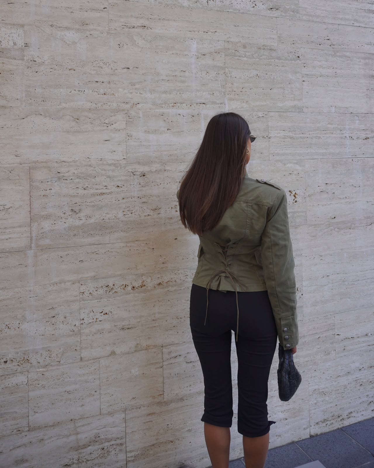 GIACCA STRINGATA IN DENIM CON BOTTONI