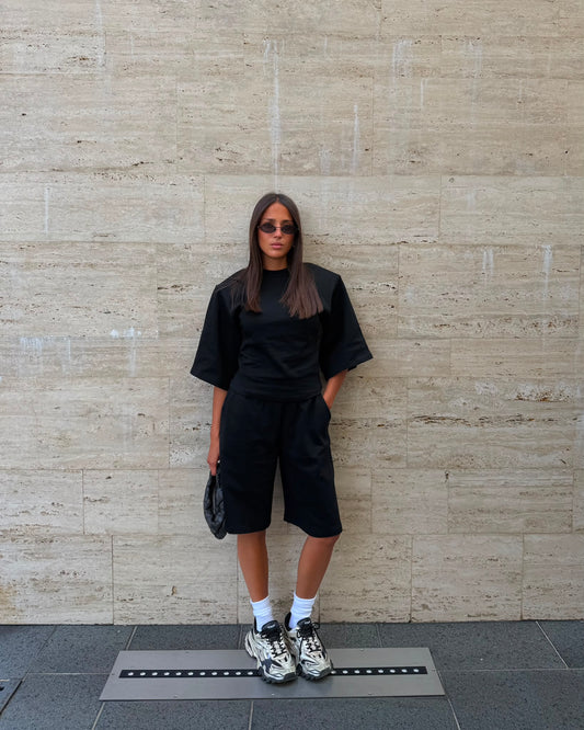COMPLETO BERMUDA E T-SHIRT SPALLINE IMBOTTITE